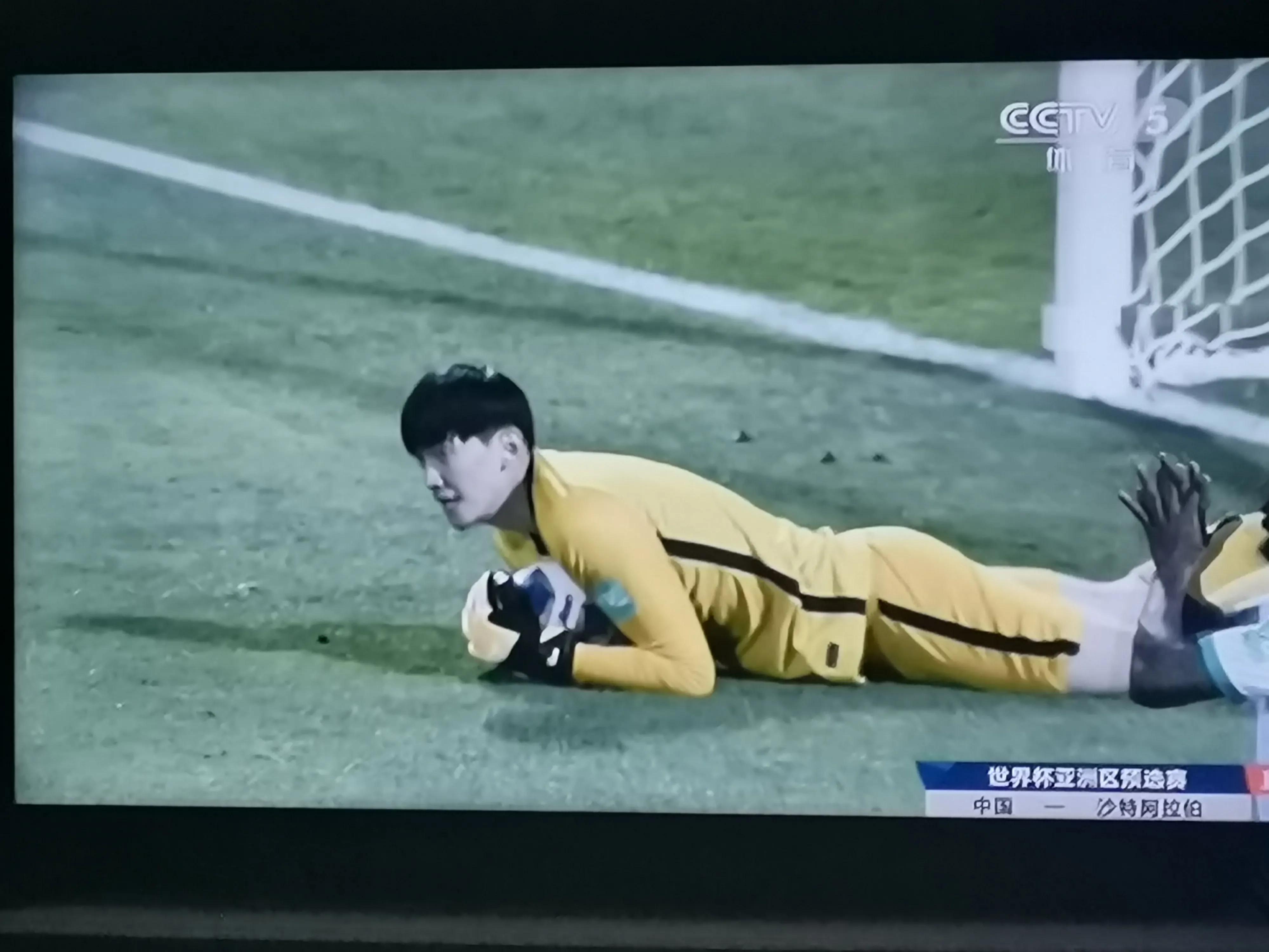 男声独唱你还欠我一个拥抱,男人唱你还欠我一个拥抱