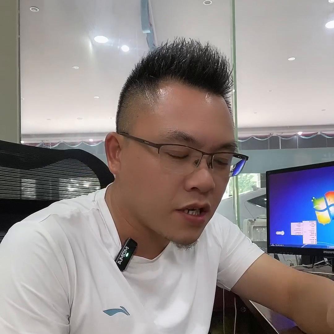 买台车二手车一年要花多少钱,养一台二手车最低消费一年多少