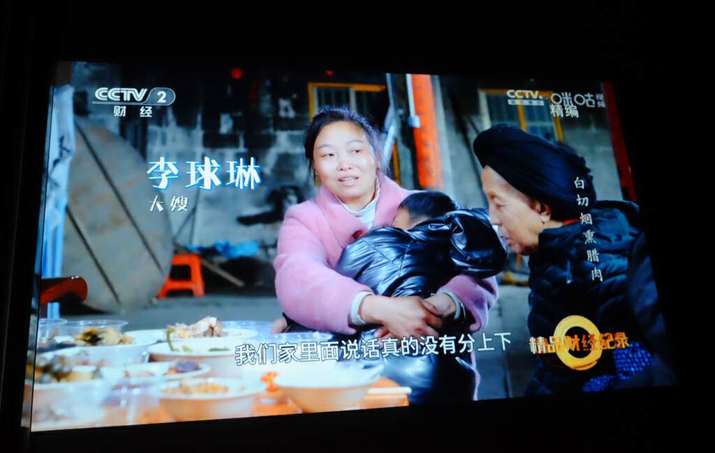 极米投影新品效果,极米中高端投影什么时候上新