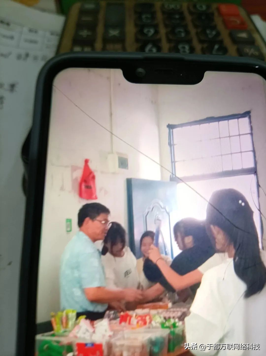 如何举报学校内开设小卖部,网络问政关于学生的问题