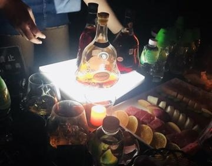 酒吧真实的生活写照,酒吧夜店的生活方式