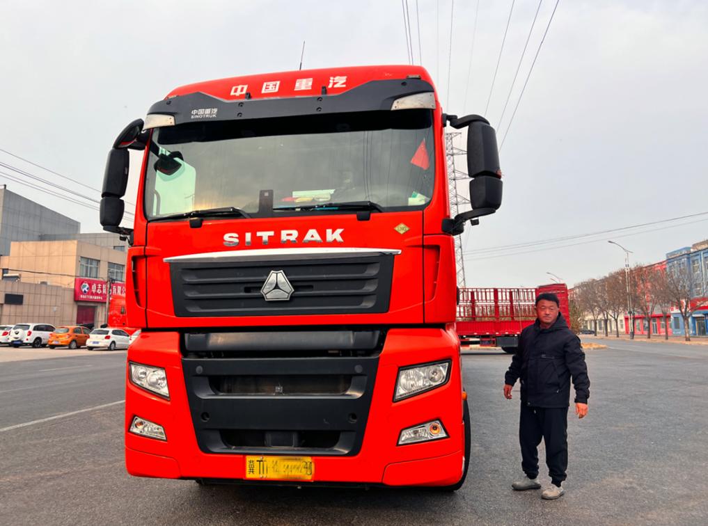 汕德卡g7h天然气车590马力试驾,汕德卡g7s燃气车最新款