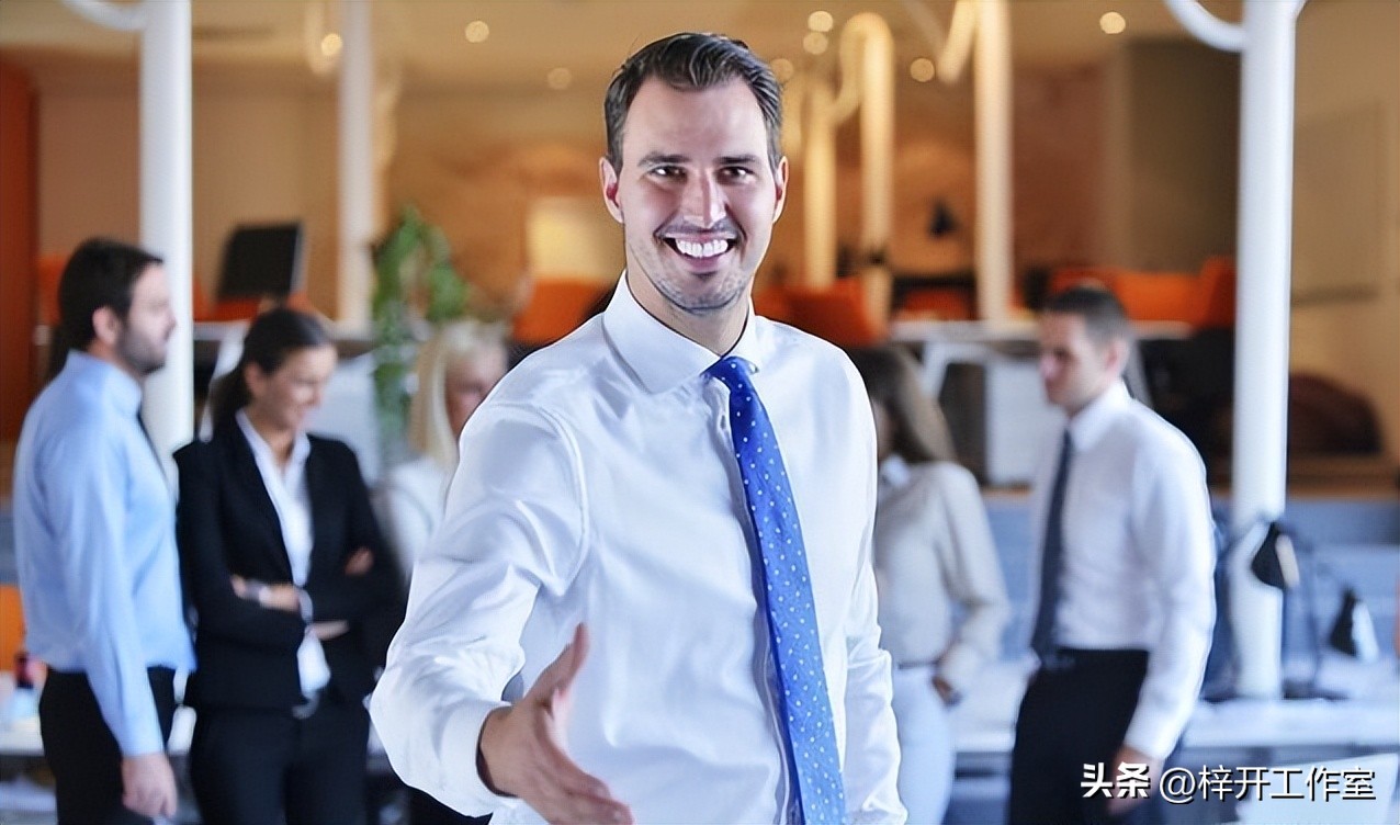 性格比较内向的人能做好销售工作,内向的人做销售其实更容易成功