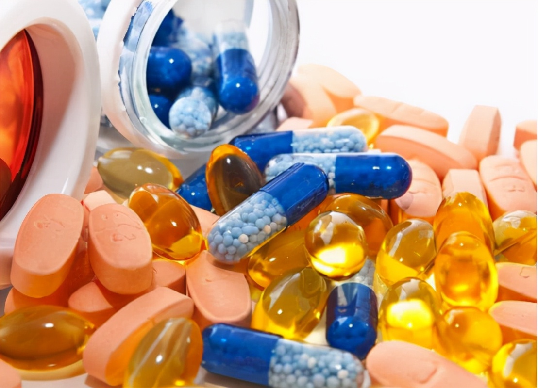 阿奇霉素治疗风险,阿奇霉素是抗菌类药物吗