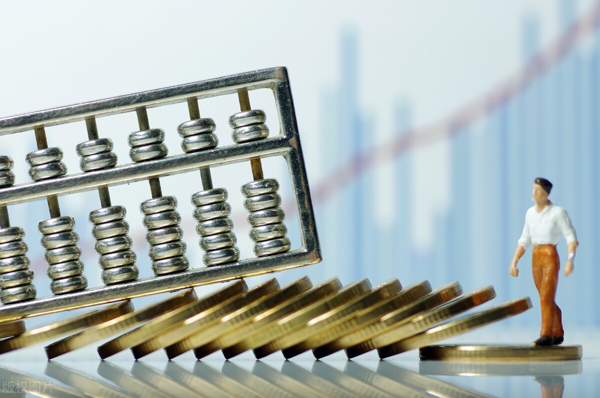 重庆农民养老金每月能拿到400元吗,四川农民养老金会涨到400吗