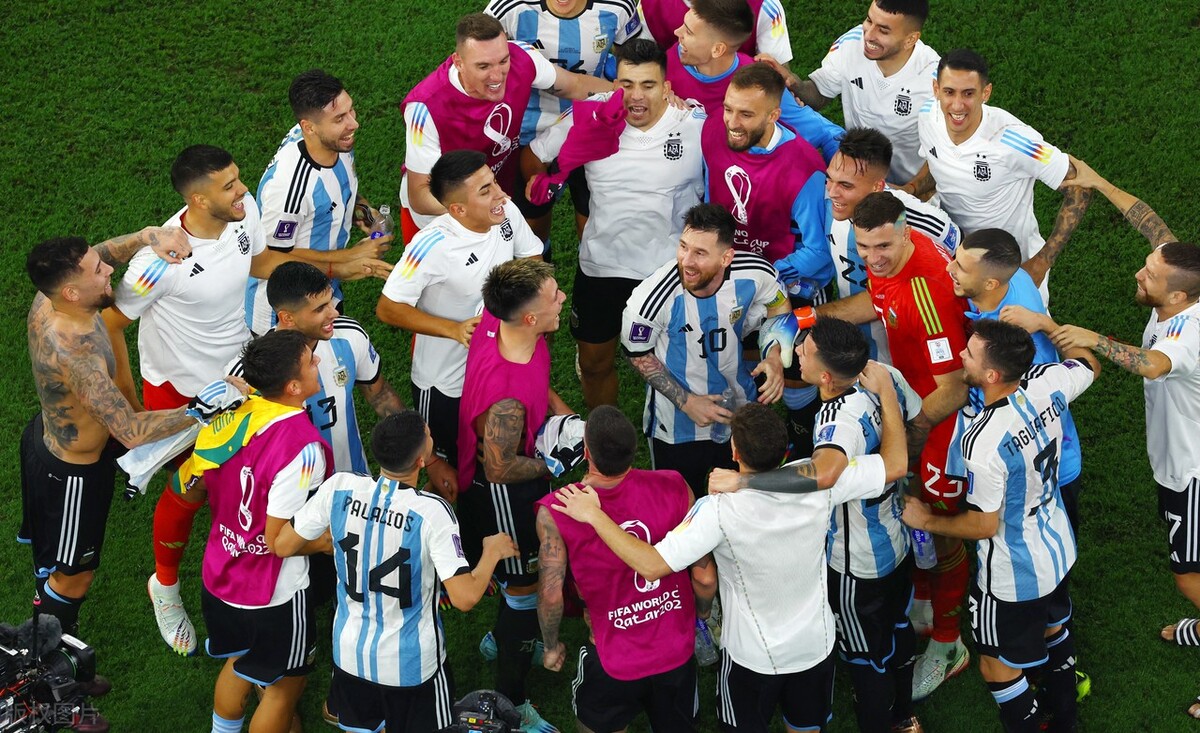 荷兰16强当中对阵哪支球队,世界杯16强荷兰