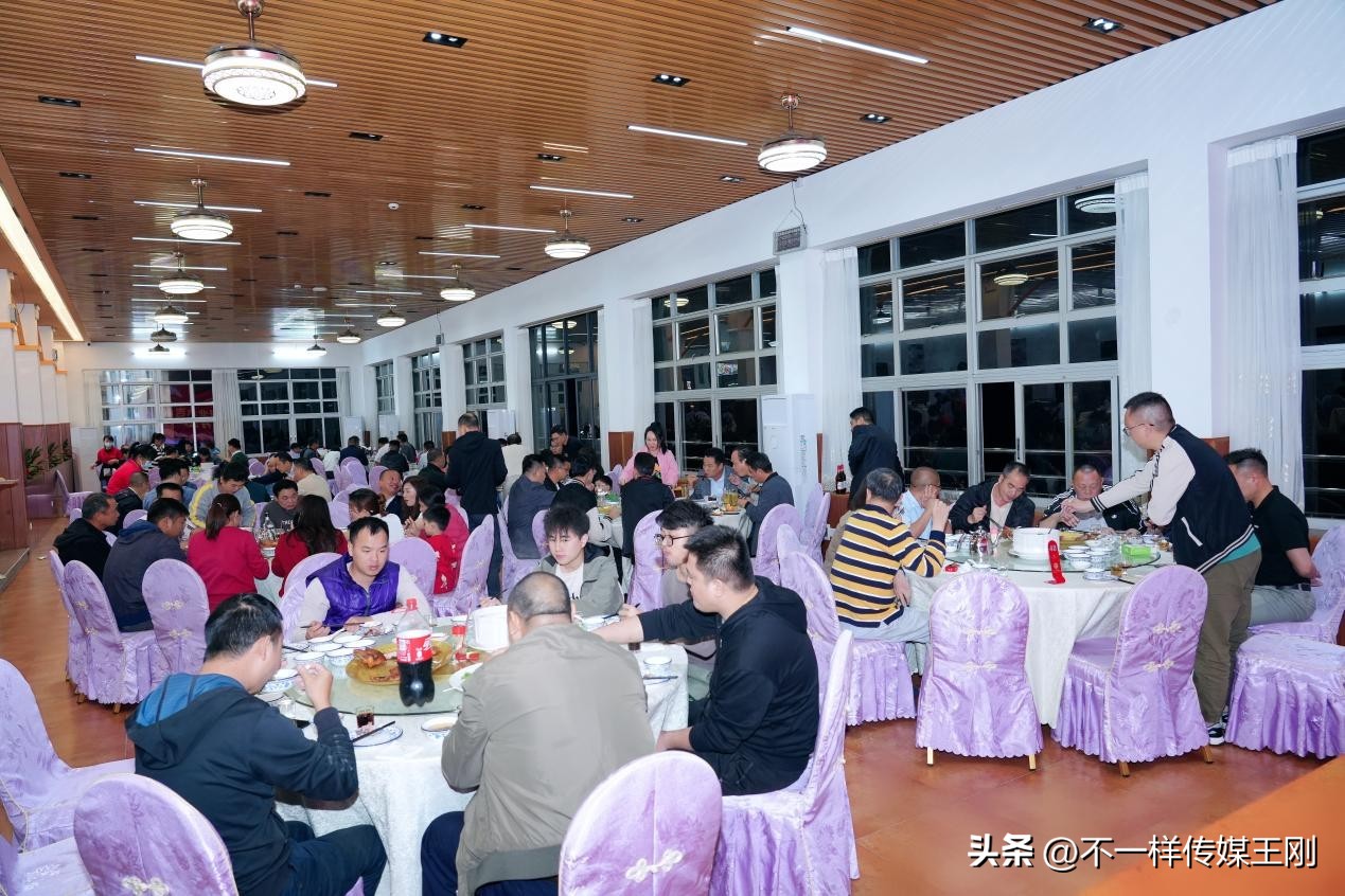 在东莞享顺德美食，记顺德坚野山庄第二分店正式开业