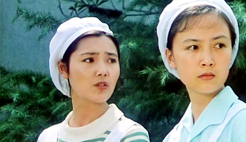 难忘《街上流行红裙子》，赵静姜黎黎主演，如今主要演员现状如何