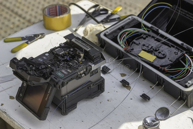 光纤熔接机做CE认证，CE认证中认联科*速拿快证**，周期短