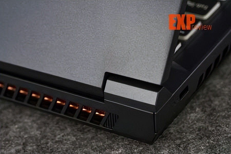 神舟战神z8-z8tn5ns游戏测评,神舟战神zx8-cr5s1游戏本评测