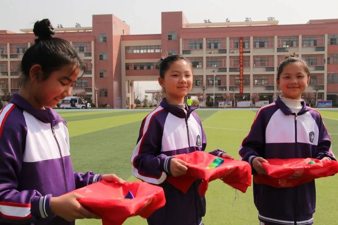 随县第三届“新华杯”中小学生运动会在炎帝学校举行