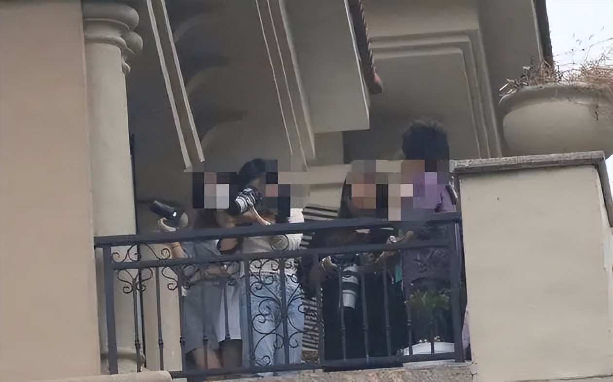 2018年肖战是不是世界首帅,肖战连续4年蝉联世首帅照片变化