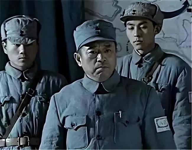 二十位被遗忘的老戏骨今昔对比,2024年去世的十三位老戏骨