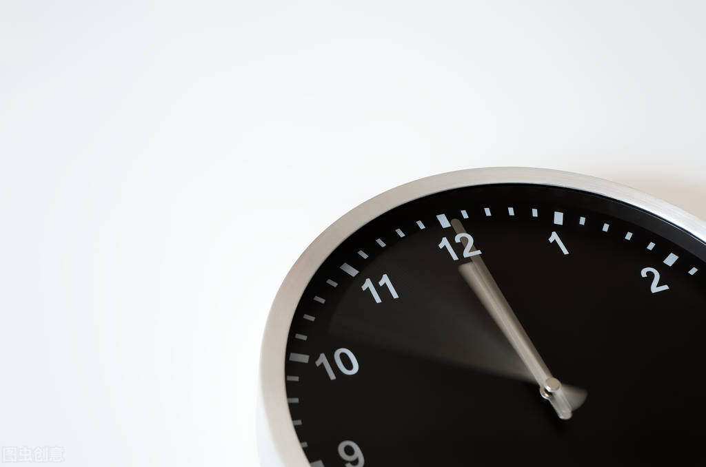 飞机突然坠毁一般什么原因,飞机到底是什么原因导致坠机的