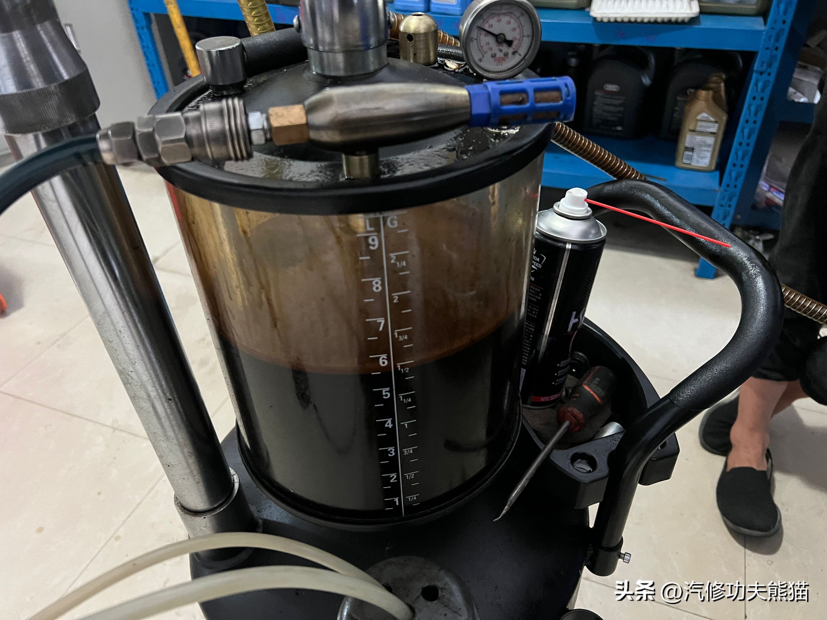 新款奥迪q72.0t保养,奥迪q7做大保养需要更换哪些