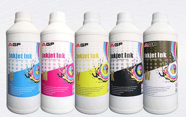 白墨烫画耐水洗吗？容易开裂吗？后期会掉色吗？