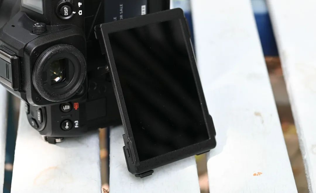 为什么先发布尼康z9后发布z8,买尼康z9还是买尼康z8