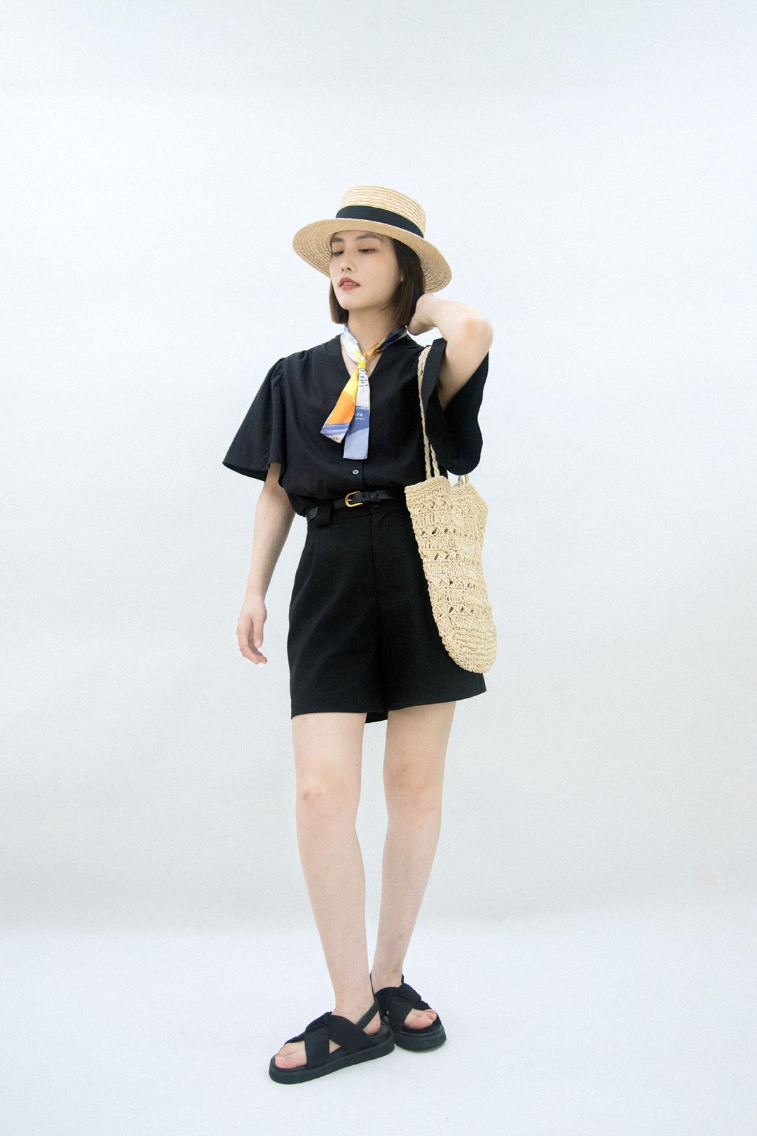 胶囊衣橱春季穿搭,夏日简单实用一衣多穿