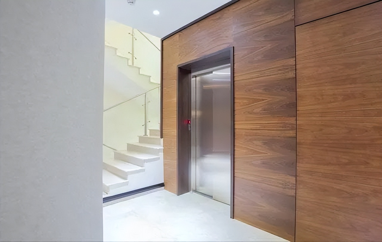 买连廊中间户的你们后悔了吗,买了连廊房子会不会后悔