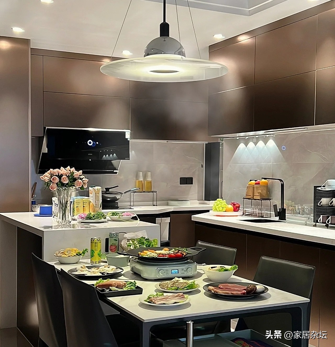 油烟机侧吸和顶吸哪个好怎么选,油烟机侧吸还是顶吸怎么选