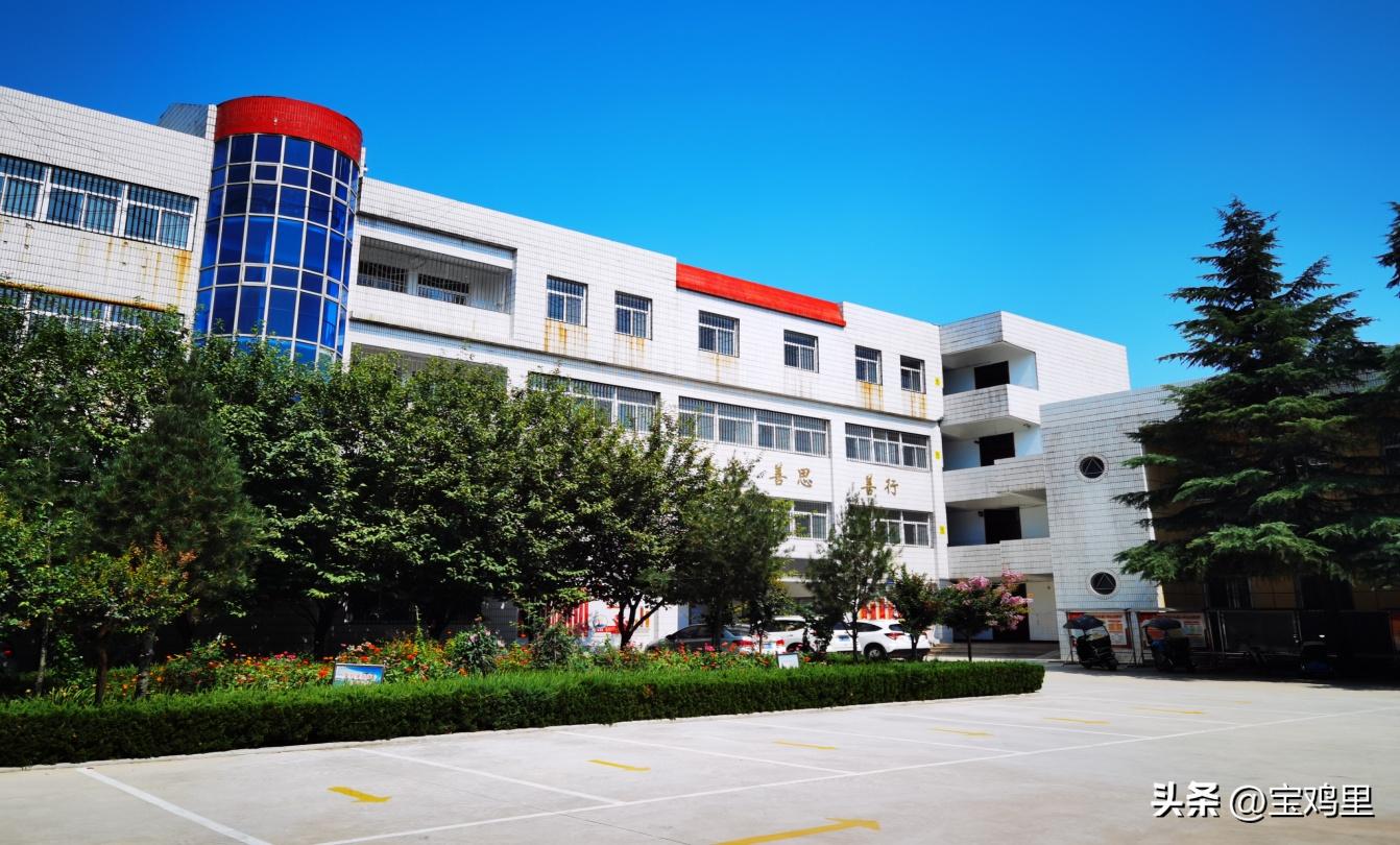 三迪中学卧龙寺,三迪中学卧龙寺校区怎么样