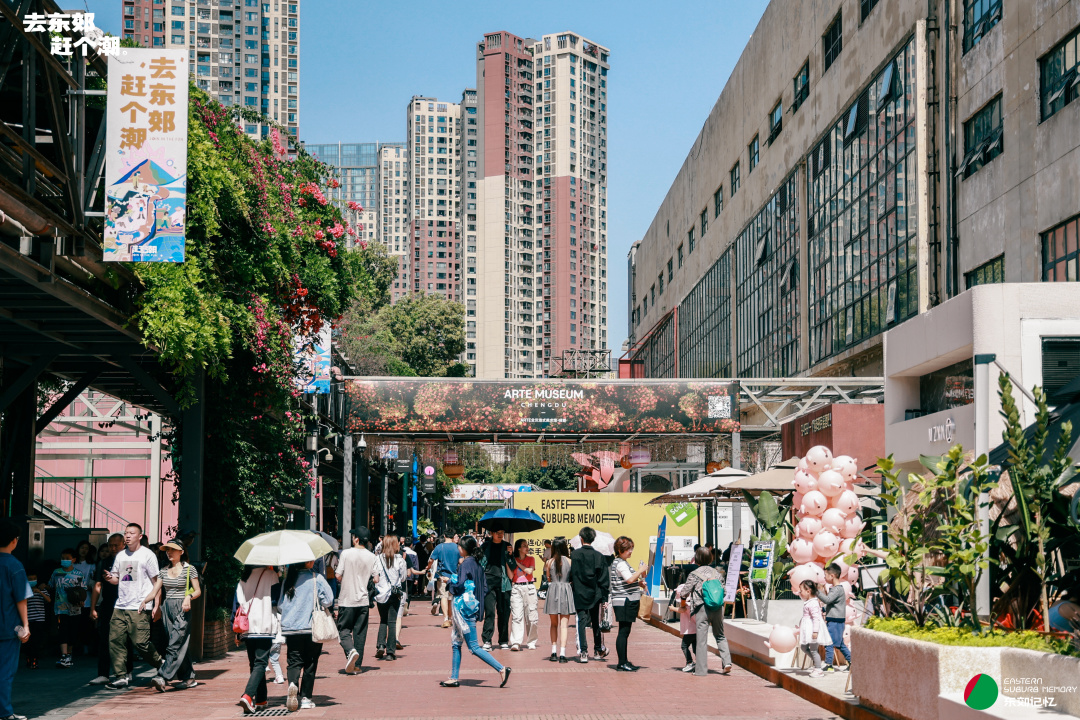 这场万人赶潮盛会,泰酷辣!