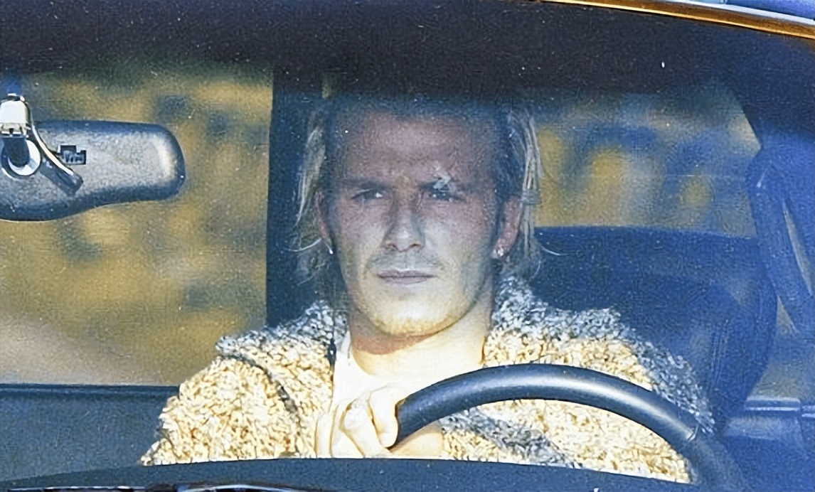 小贝谈冠军,曼城冲击三冠