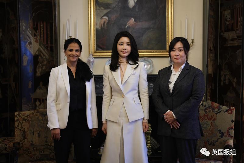 韩总统夫人访美,韩国总统夫人出访视频