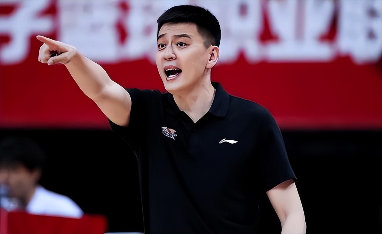 cba杨鸣看郭士强,cba将发生什么变化