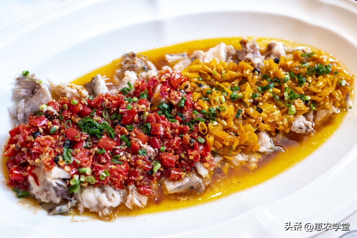 这种鱼外表很丑但是味道非常鲜美,鱼头长得像老鼠嘴是什么鱼