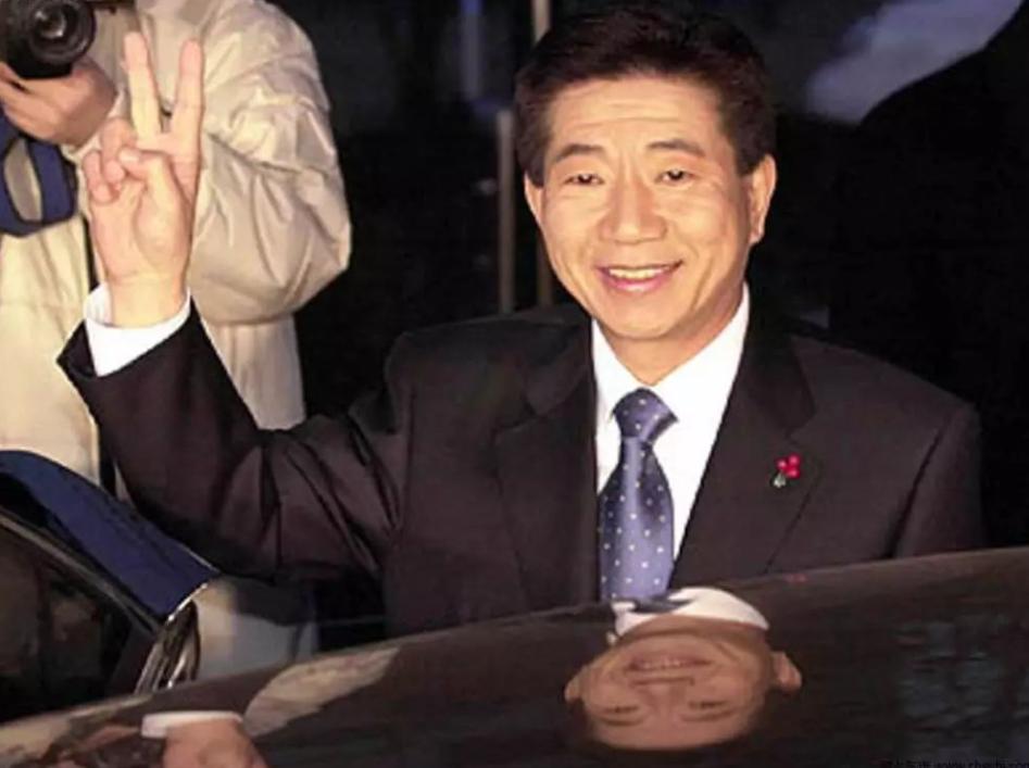 韩国2002年足球赛最好成绩,2002年世界杯韩国德国贝肯鲍尔