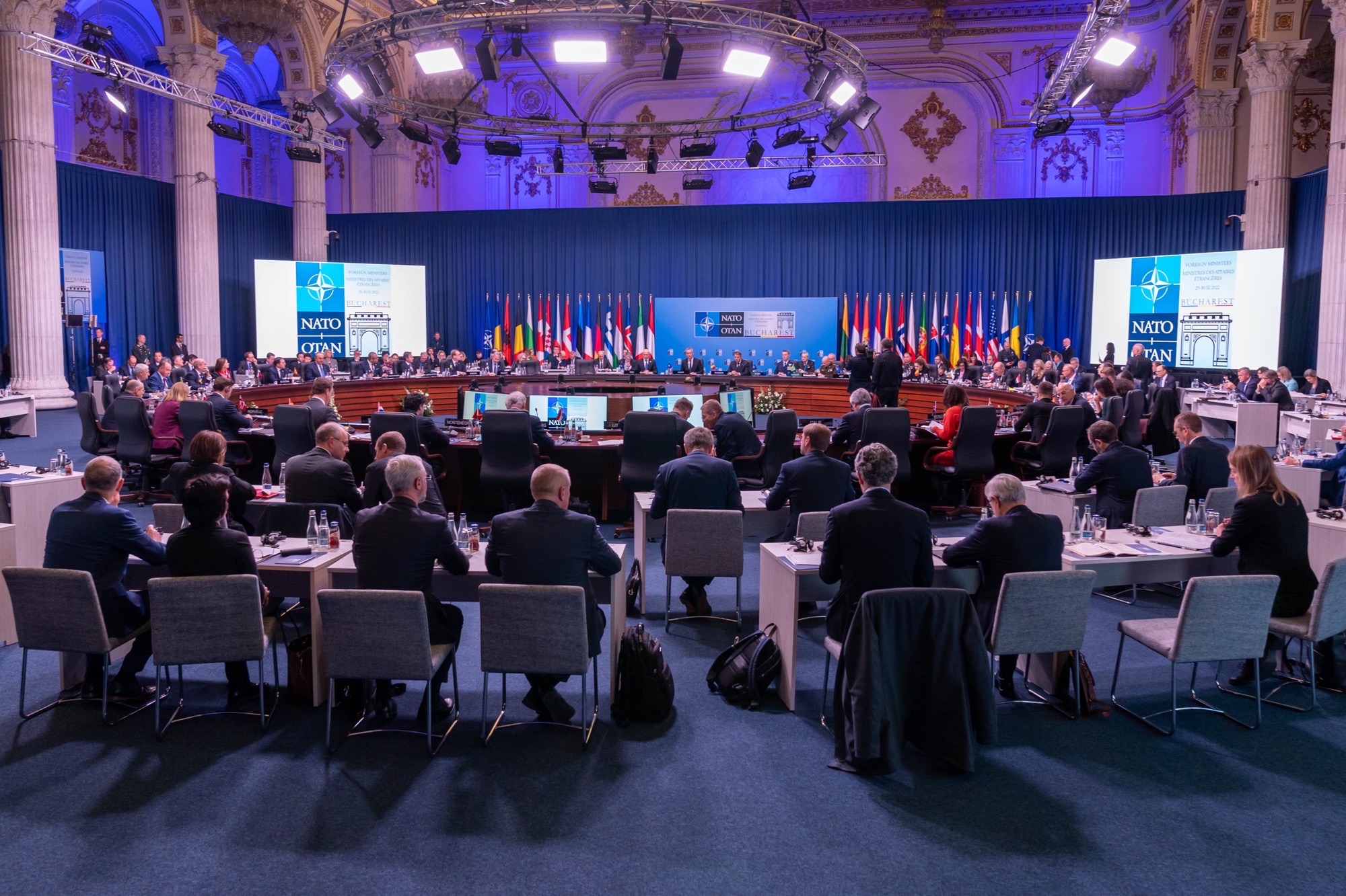 俄乌冲突的三个结局,俄乌冲突第21天新消息