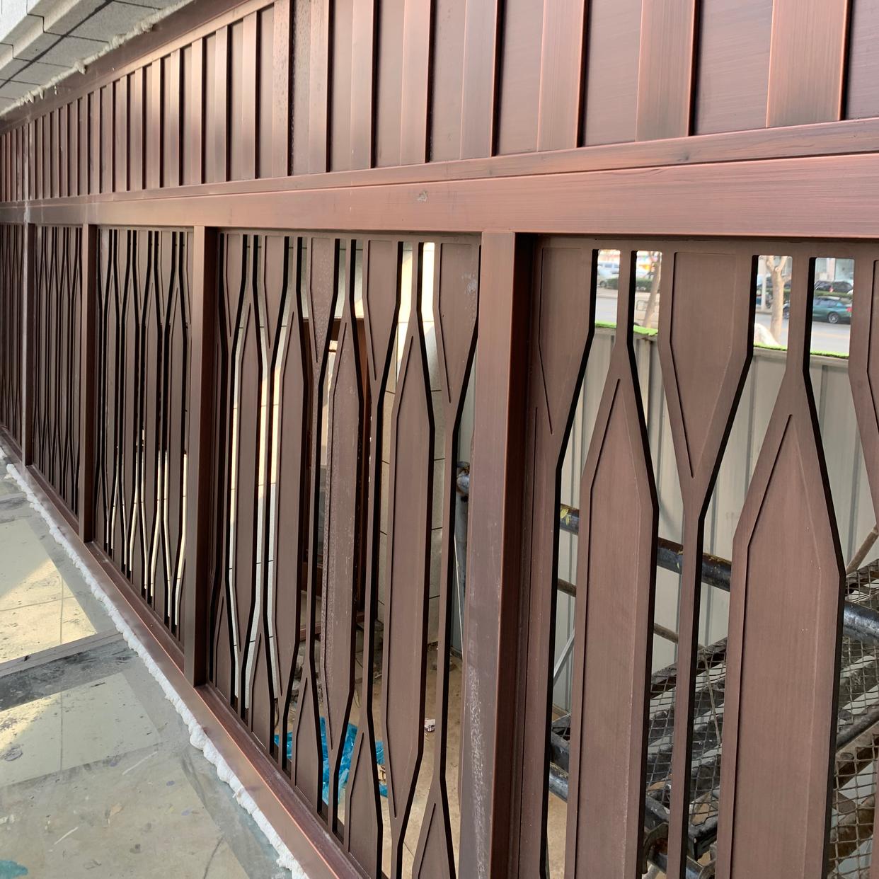 铜门销售要掌握哪些知识点,铜门的价格是算平方吗