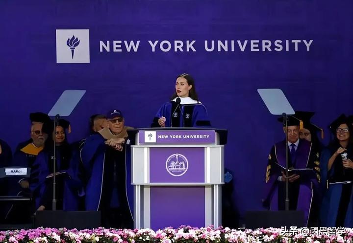 美国大学毕业典礼所有人都上台吗,美国知名大学毕业典礼