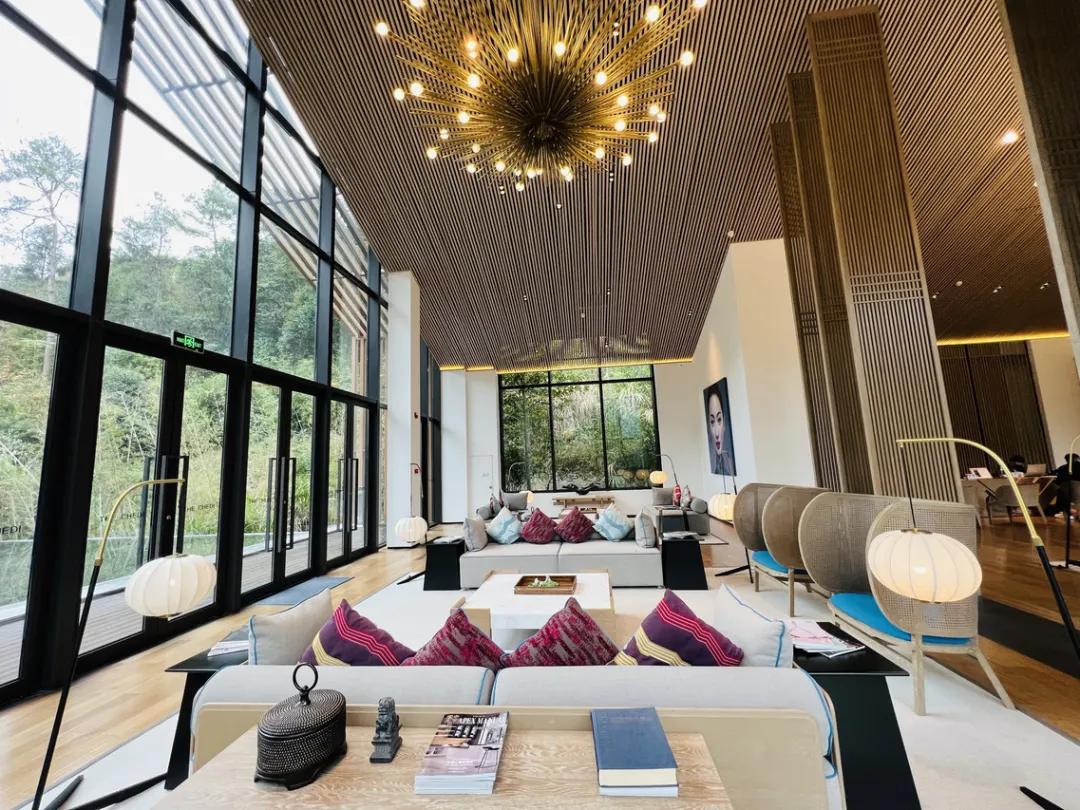 国内真正的天然温泉大全,国内真正的天然温泉排名