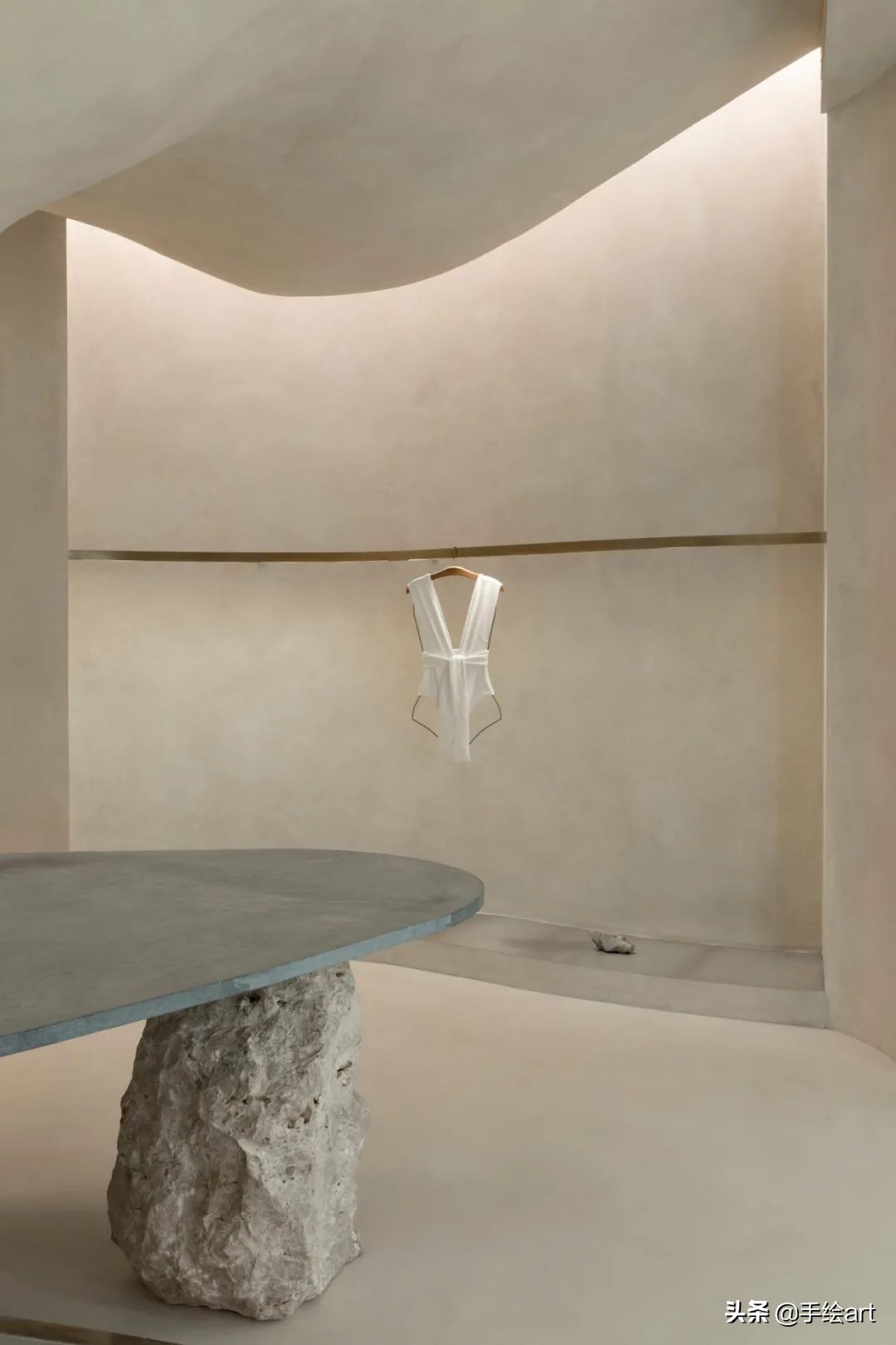 女装店装修墙面设计,实体店女装大牌设计感