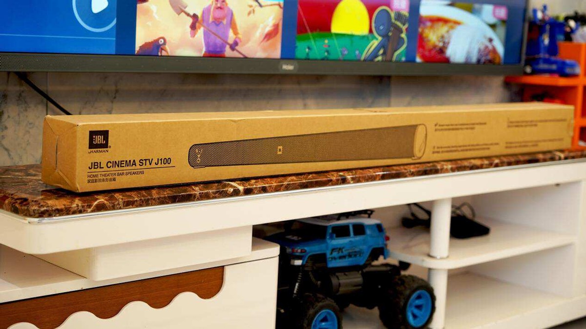 不到千元提升家庭观影体验JBLCINEMASTVJ100回音壁表现真“稳”！