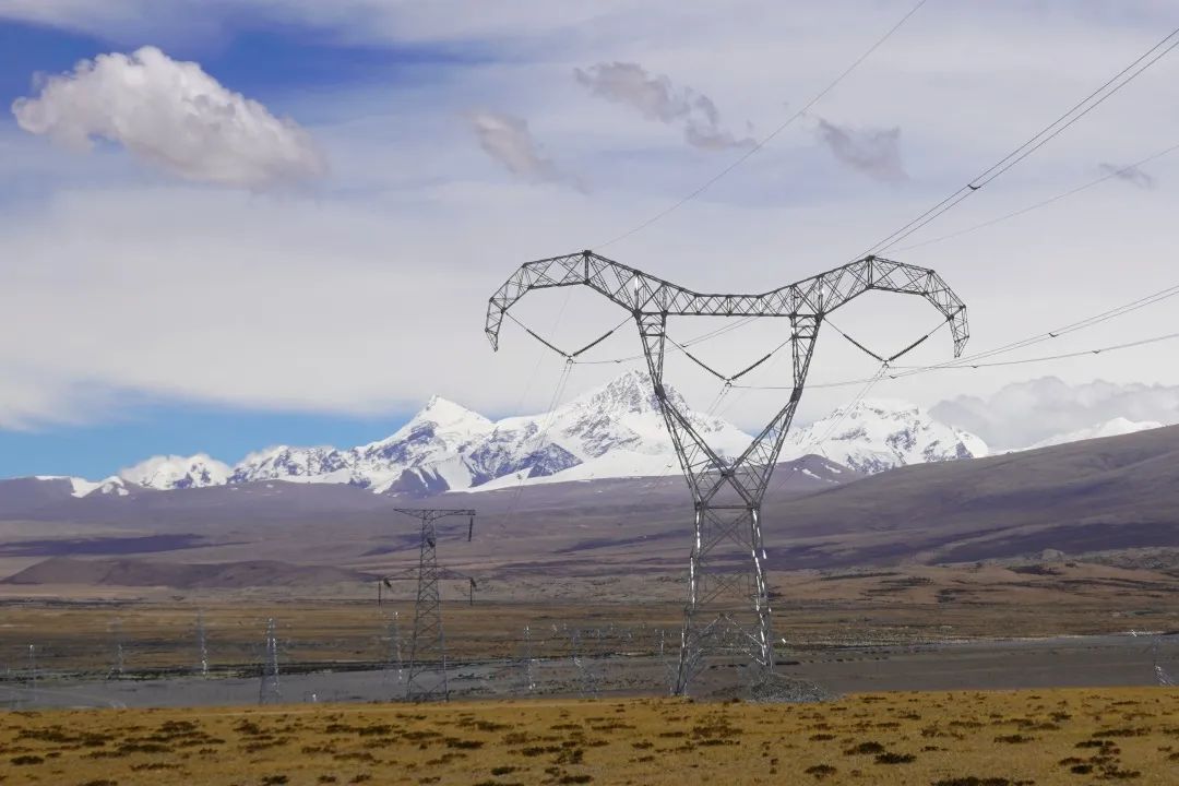 我国海拔最高的输变电工程,世界海拔最高的输变电工程