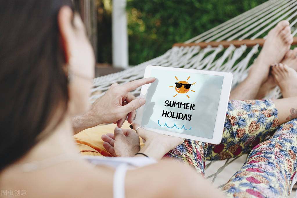 什么是网恋网恋到底靠不靠谱,网恋靠谱吗讲一下我的亲身经历