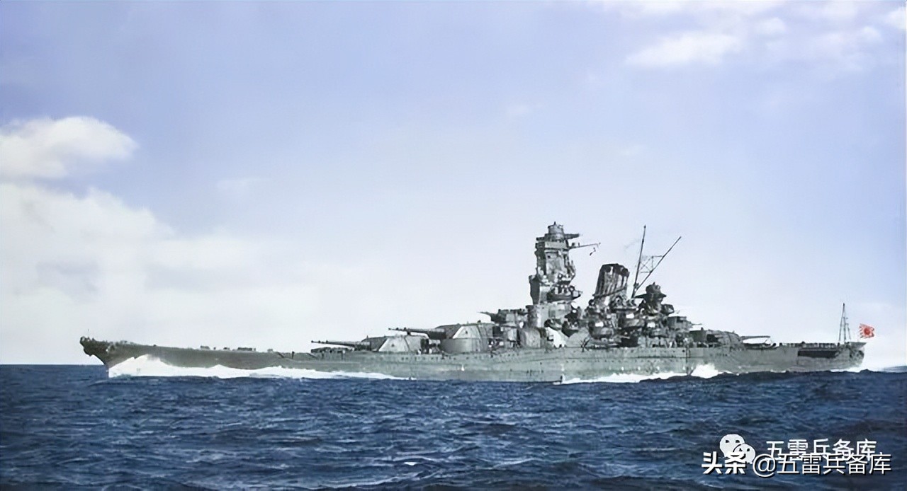 8万吨级的超大型航母,世界上最大吨位的航母排名前20