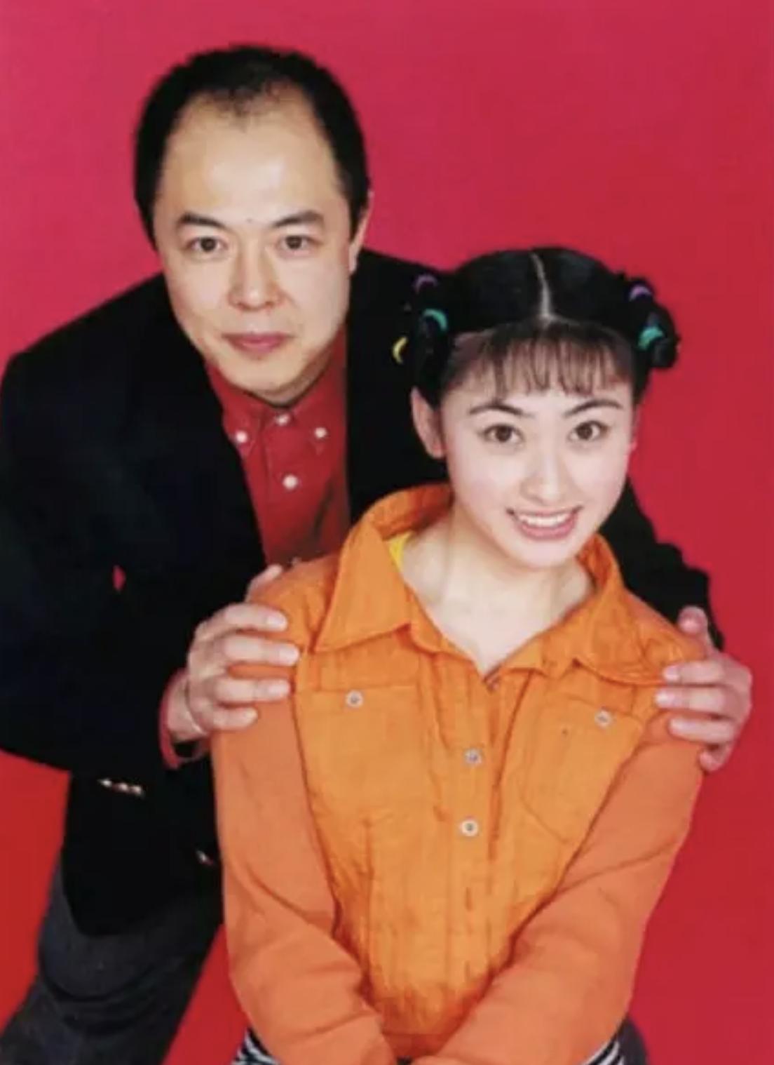 张铁林在英国靠什么生活,英国人张铁林现状