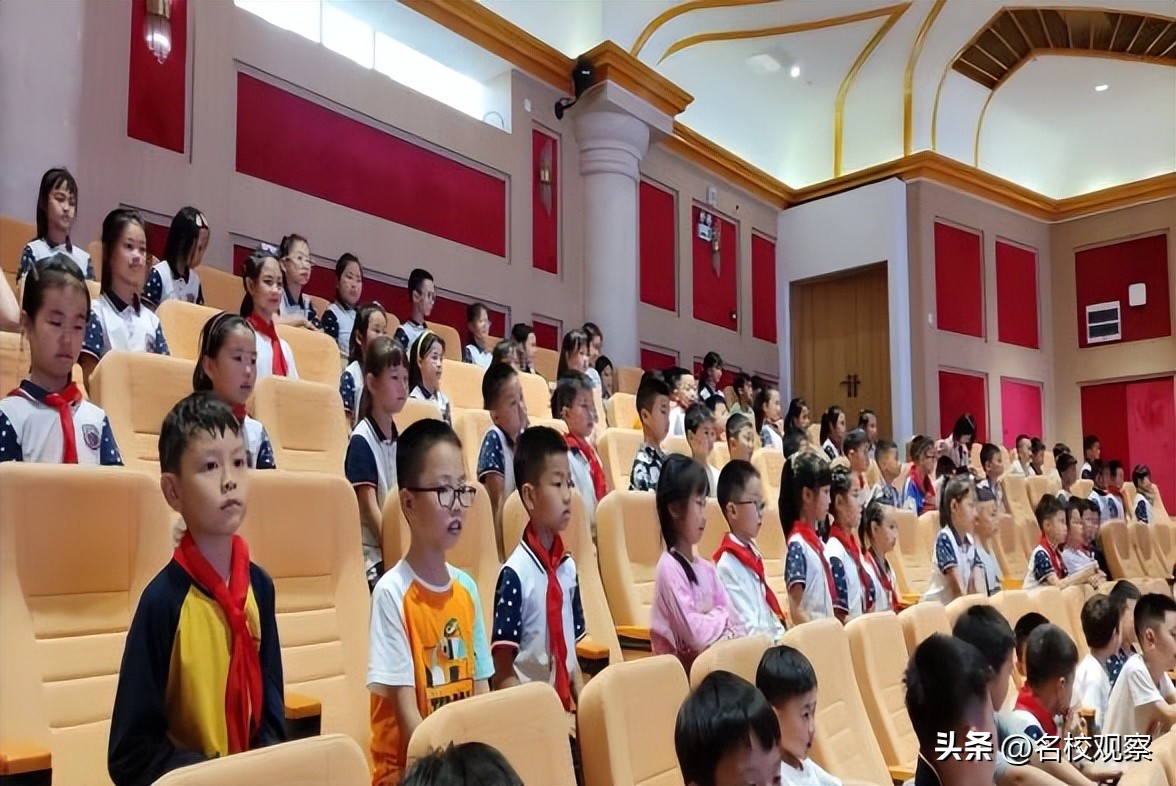 蔚蓝做苍穹，鱼儿变繁星！新川学子，走进浩海立方，探秘无限海洋