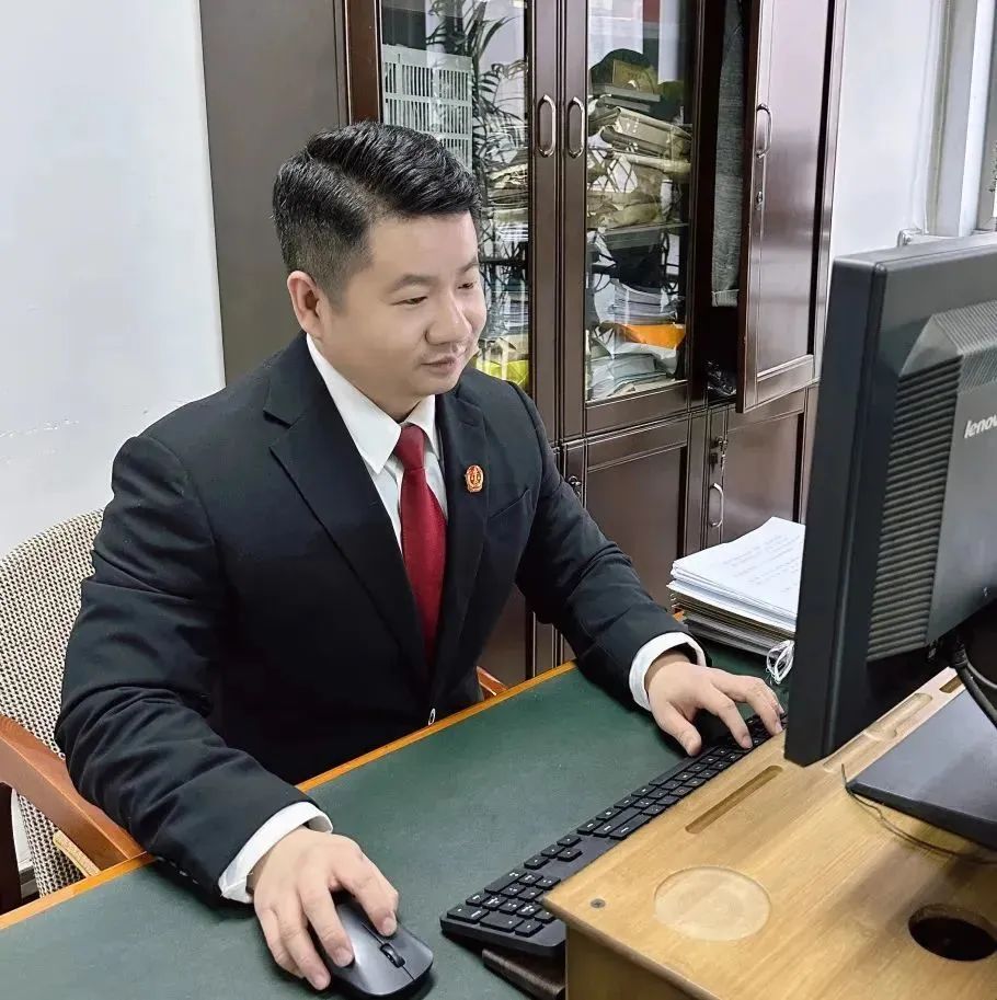 “典”亮生活与法同行|踢球受伤能找球友赔偿吗？