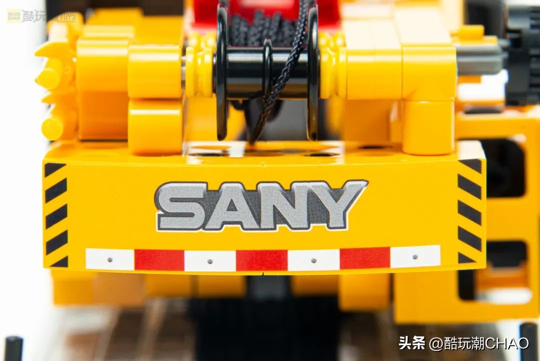 森宝积木三一重工系列拼搭视频,森宝积木三一重工吊车拼装视频