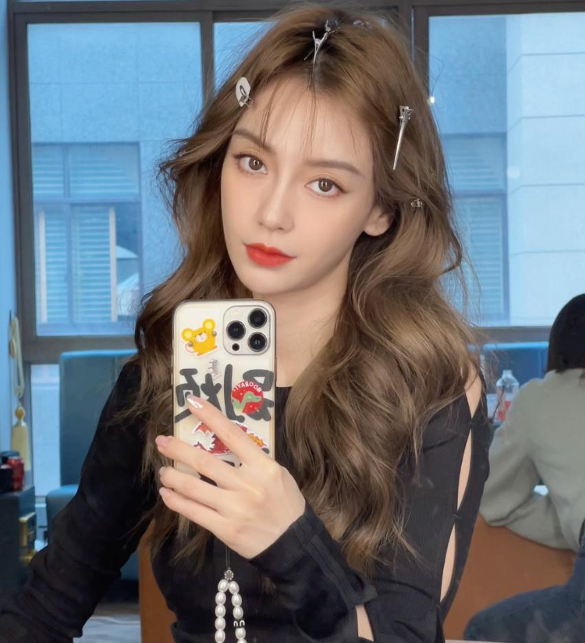 刚买的iPhone不好用？可能是打开方法不对，新用户请备好这些配件