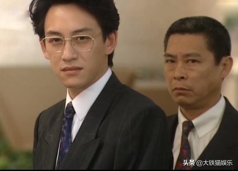 眼镜杀也挑人！这18位男星，有人戴上像撕漫男，有人秒变隔壁大爷