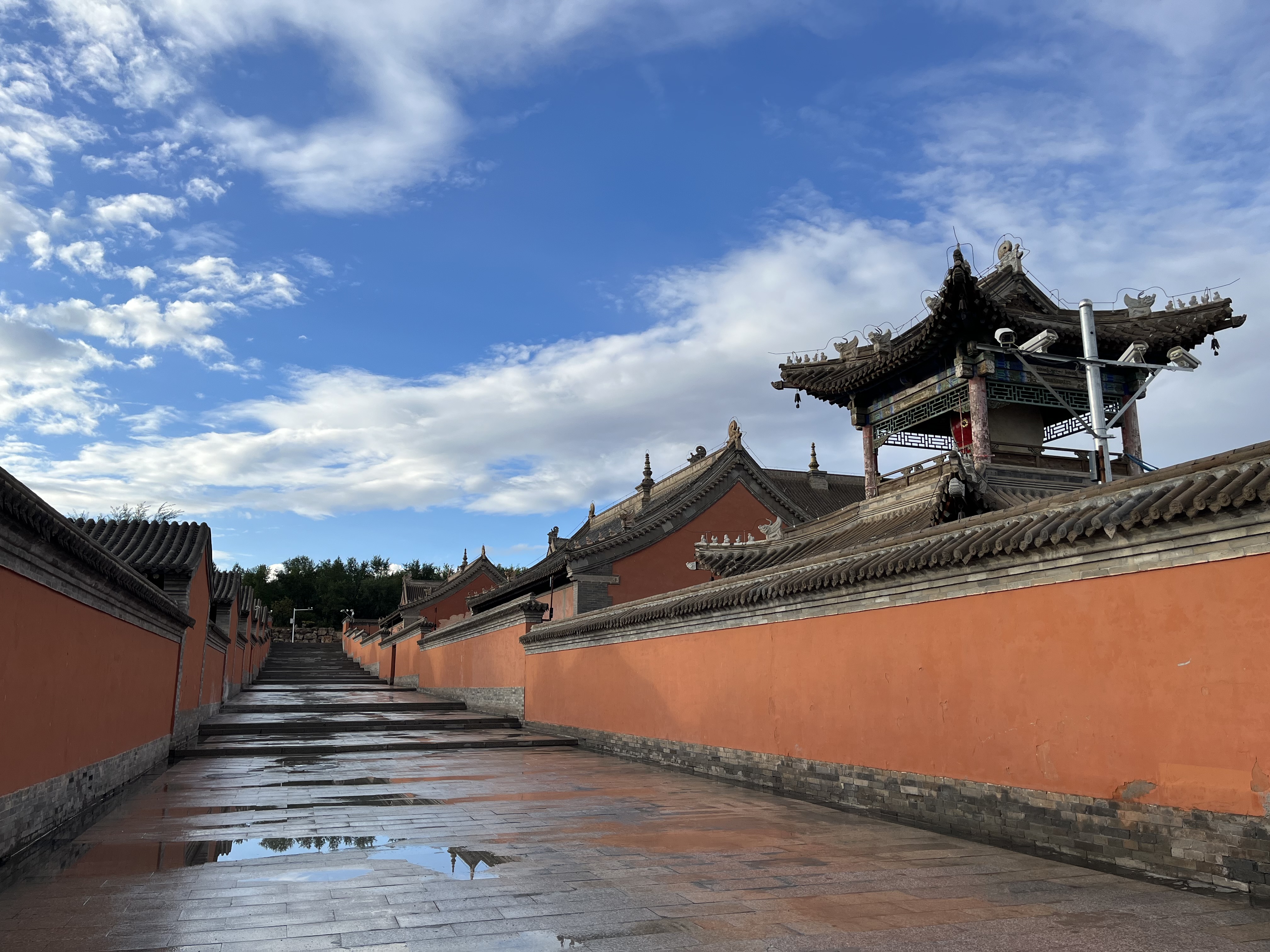 夫妻自驾11000公里,夫妻两人自驾游最新视频