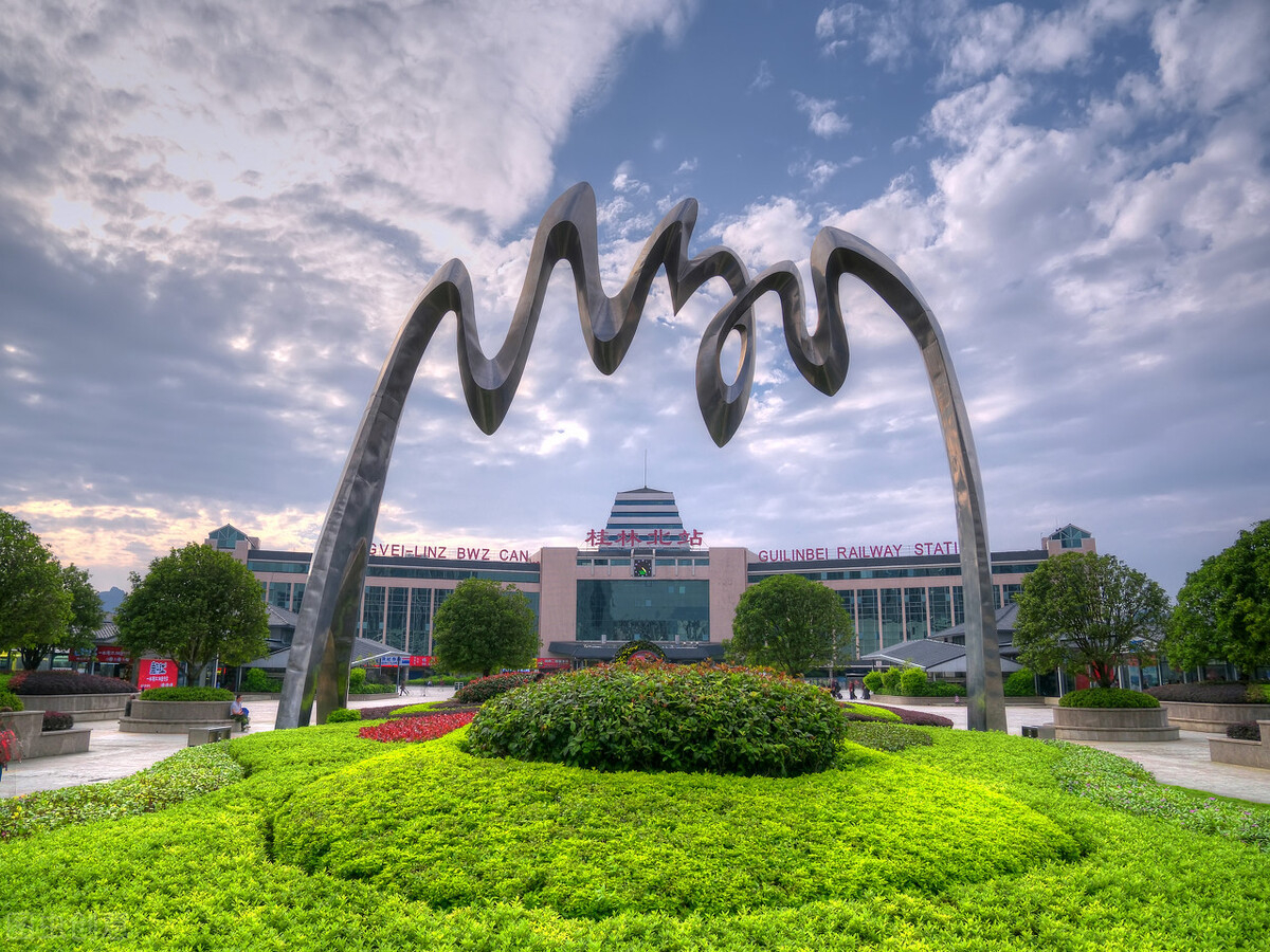 郑州东站发车,郑州东站途经的列车