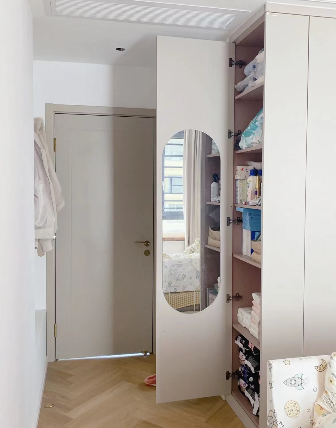 装修衣柜的四种省钱方式,装修衣柜的4种省钱方法只需2千