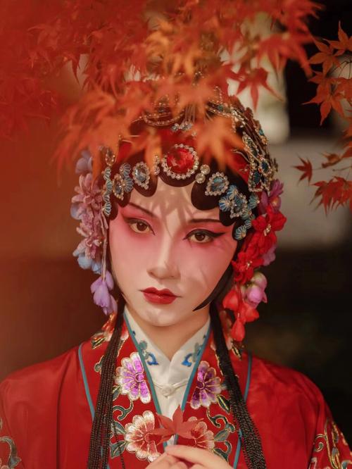 论电影中戏曲元素的应用,中国戏曲元素对电影的影响